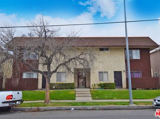 21741 Lassen St, Chatsworth, CA 91311
