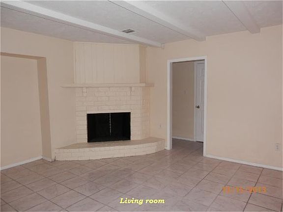3rd image of 11423 Hornbrook Dr