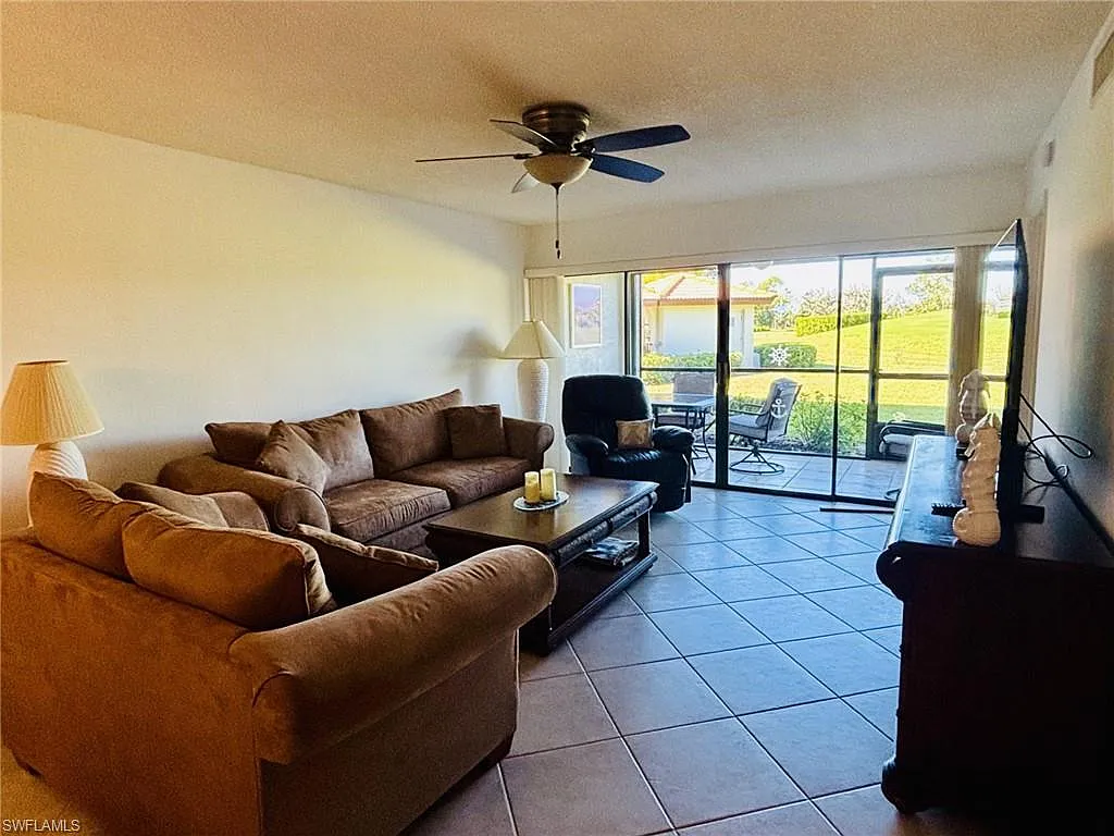 2 bed, 2.0 bath, 1125 sqft, $3,950 — Photo 1