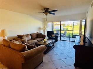 605 Augusta Blvd APT 4, Naples, FL 34113