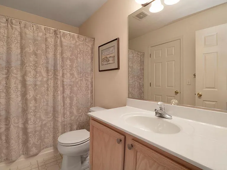 3946 Granite Ct — Photo 9