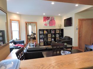 180 Columbia St #2A, Cambridge, MA 02139