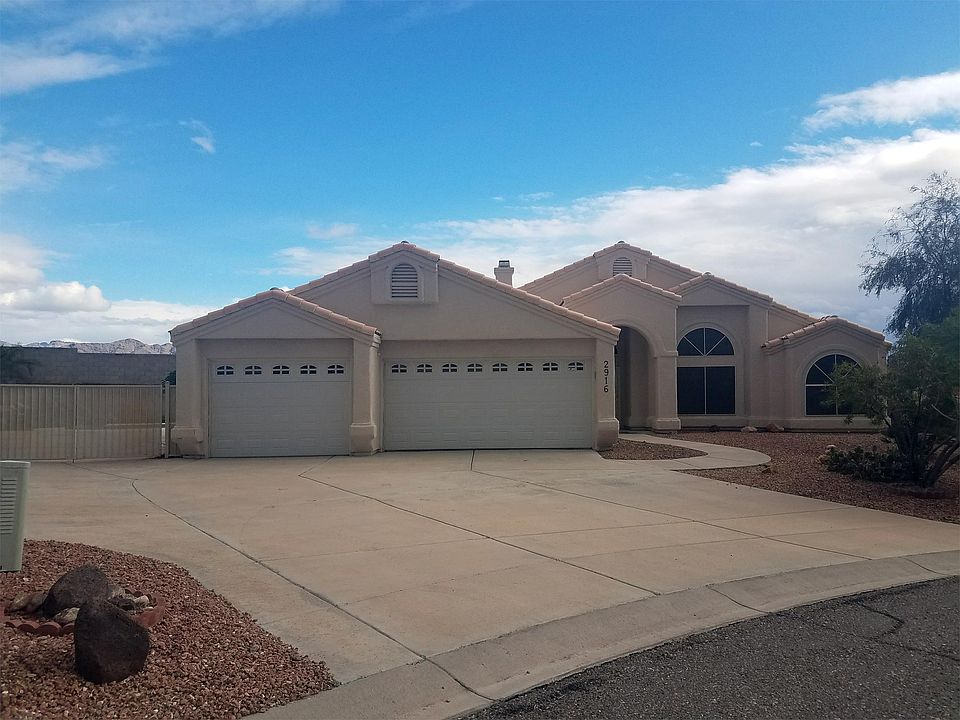 1st image of 2916 Huntington Ln