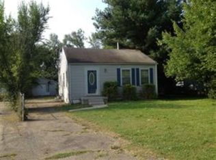 16 Nichols Dr, Louisville, KY 40215