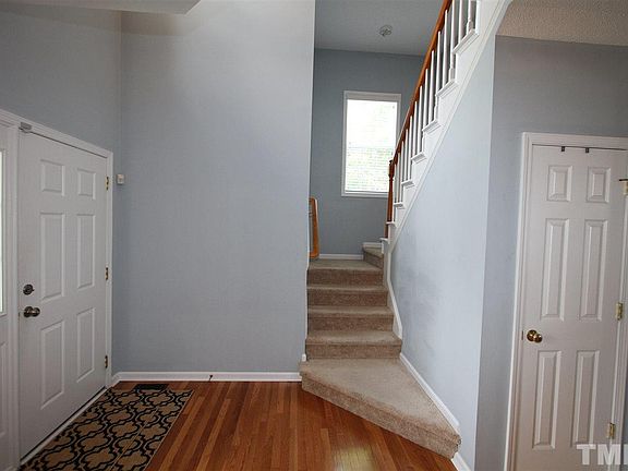 3rd image of 4605 Dutchess Ln