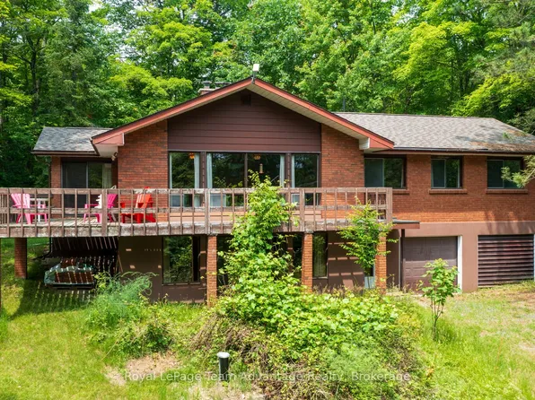49 Bayview Dr, Carling, ON P0G 1G0