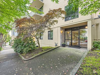 619 5th Avenue W UNIT 401, Seattle, WA, 98119