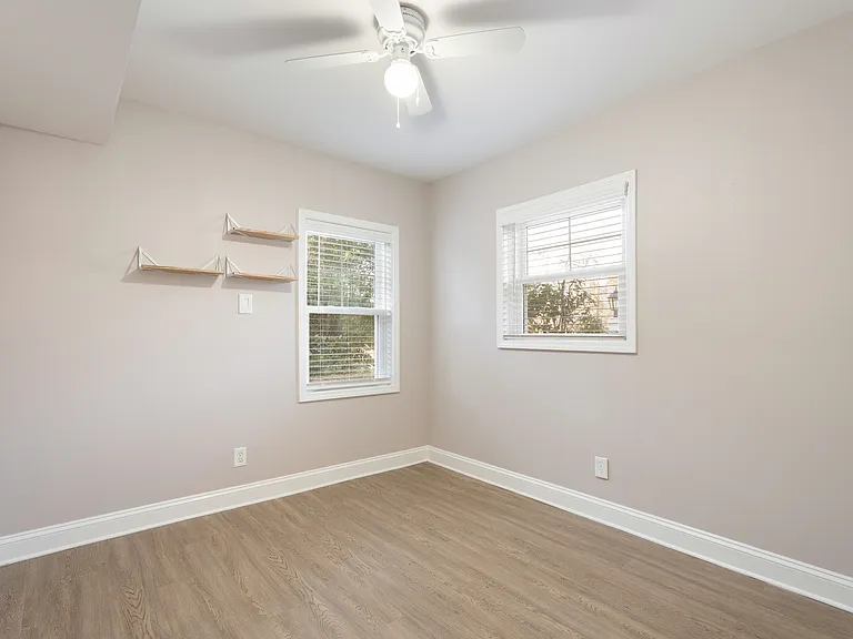 6725 Castlegate Dr — Photo 11