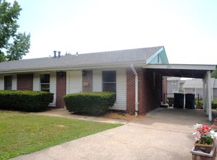 29 Manor Dr #30, Collinsville, IL 62234