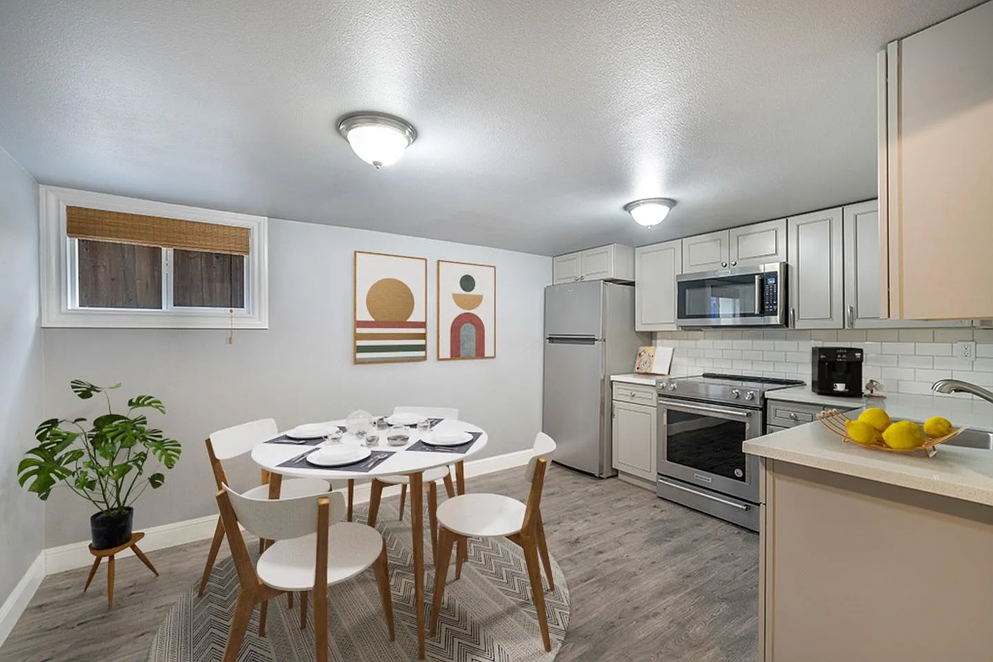 1 bed, 1.0 bath, 630 sqft, $1,350 — Photo 2