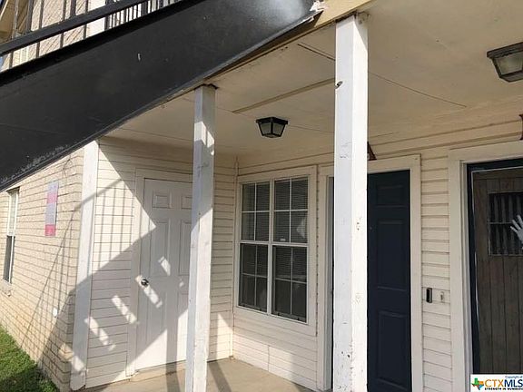 4th image of 3001 Cantabrian Dr