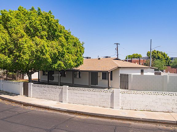 2nd image of 610 E SAN JUAN Avenue