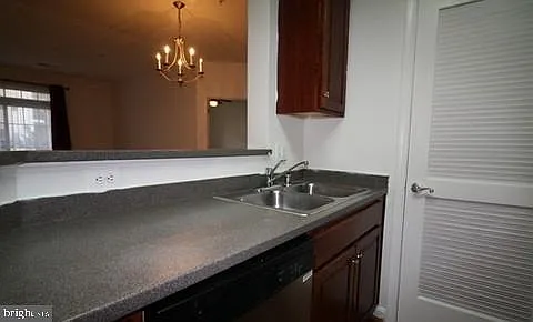 21216 McFadden Sq #207 — Photo 17