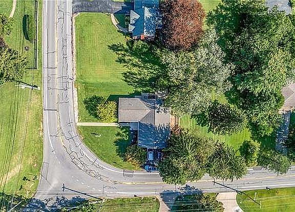 2nd image of 5607 McCormick Rd
