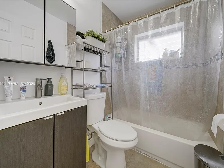 6433 SW 25th St — Photo 12