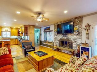 137 Cresta Rd, Colorado Springs, CO 80906