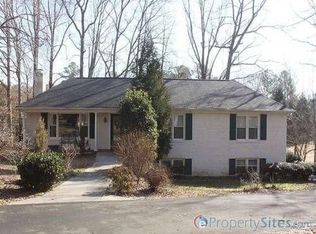 5238 Summit Ridge Dr, Durham, NC 27712