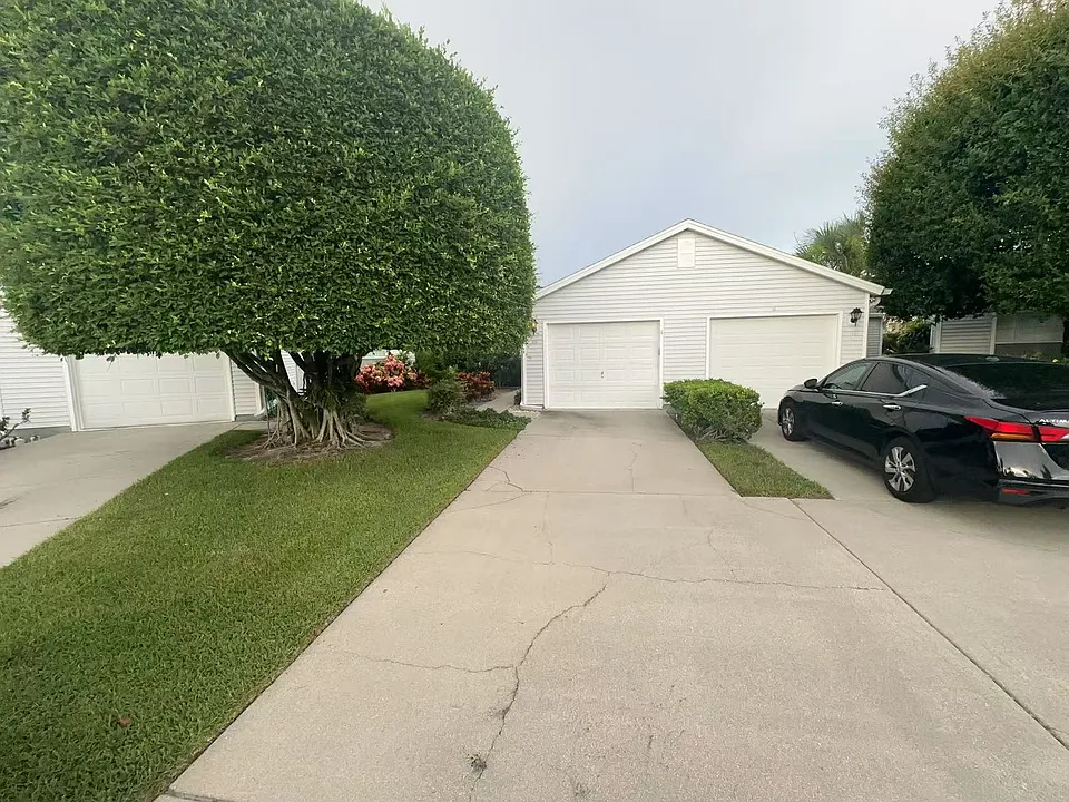 110 Quail Forest Blvd