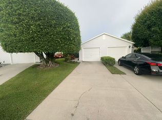 110 Quail Forest Blvd, Naples, FL 34105