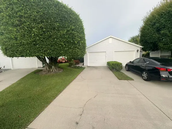 110 Quail Forest Blvd, Naples, FL 34105