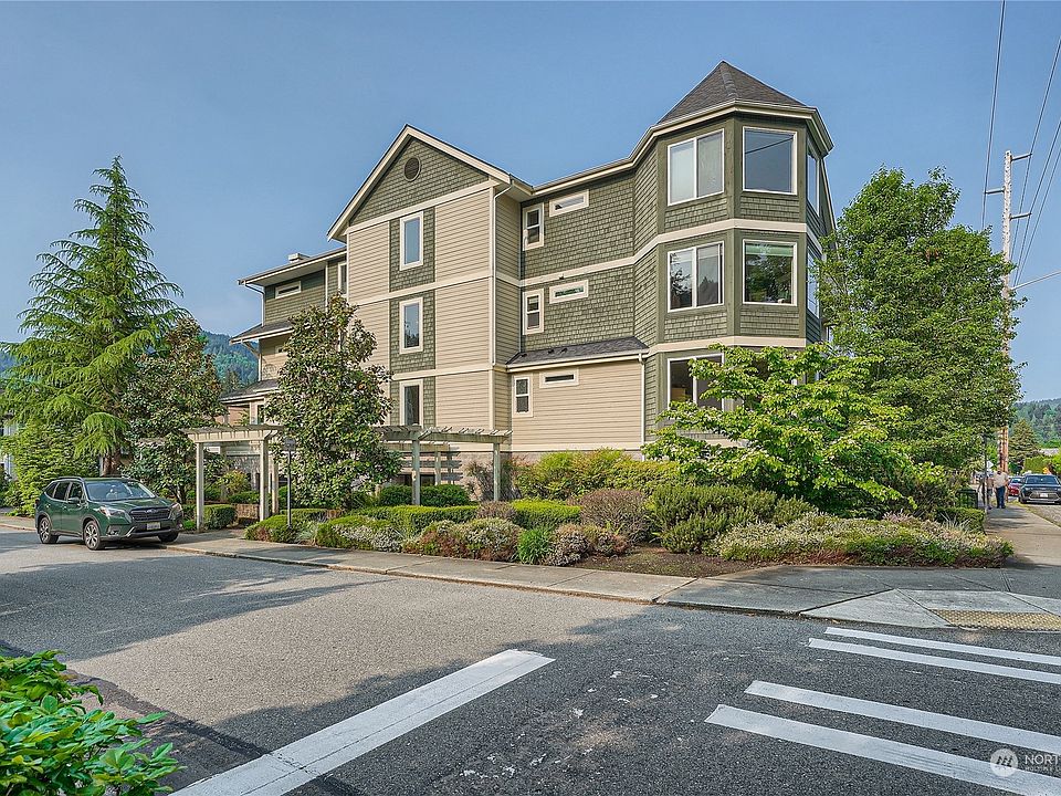 1st image of 485 E Sunset Way #1C