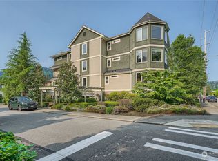 485 E Sunset Way UNIT 1C, Issaquah, WA