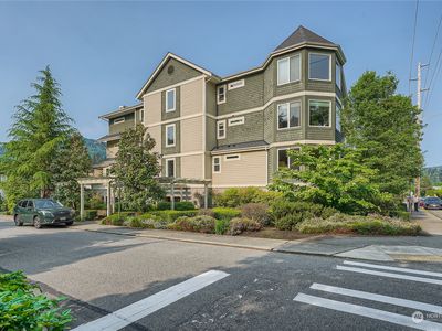 485 E Sunset Way #1C, Issaquah, WA, 98027