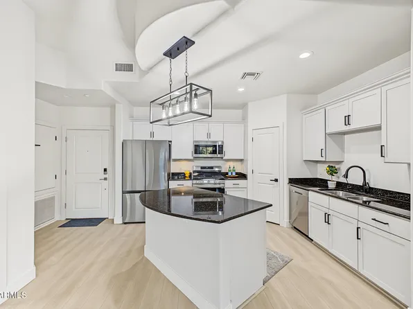 945 E PLAYA DEL NORTE Drive #2007, Tempe, AZ 85288