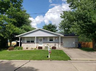 401 Ackerman Pl, Troy, IL 62294