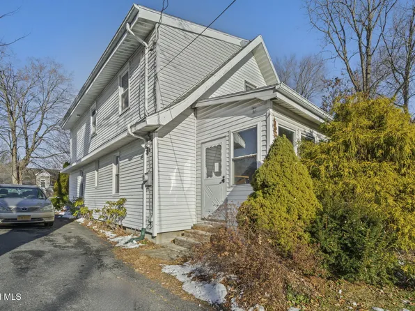 4 Orchard Street, Feura Bush, NY 12067