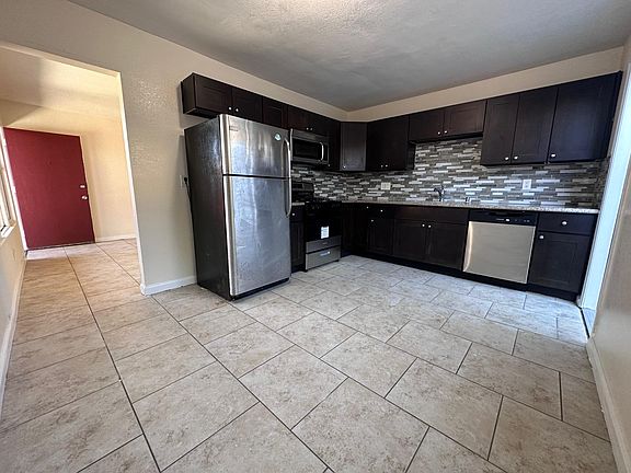 2nd image of 4191 Euclid Ave