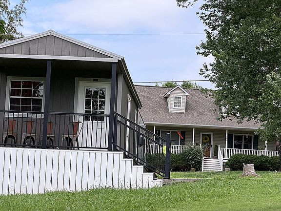 3rd image of 180 Canady Rd