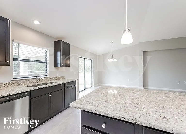 4307 2nd St SW — Photo 6