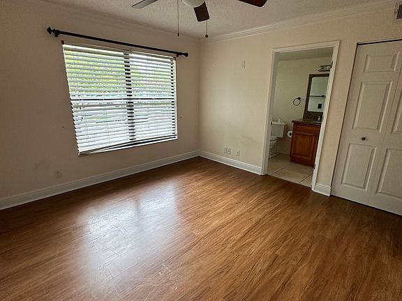 3rd image of 1561 Balfour Point Dr APT H