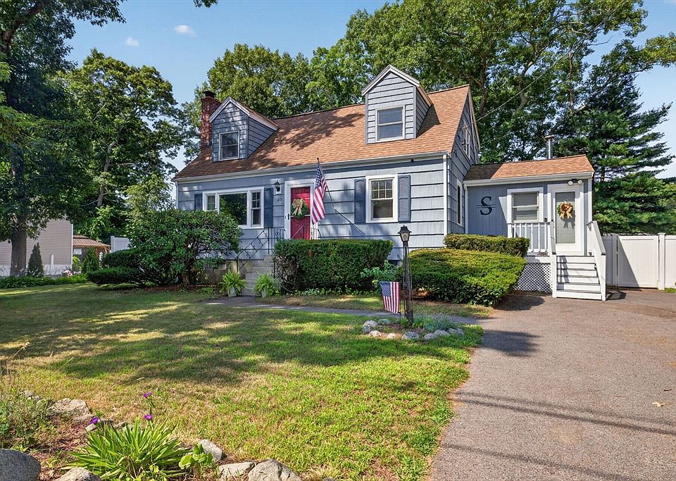 1st image of 120 Farm St