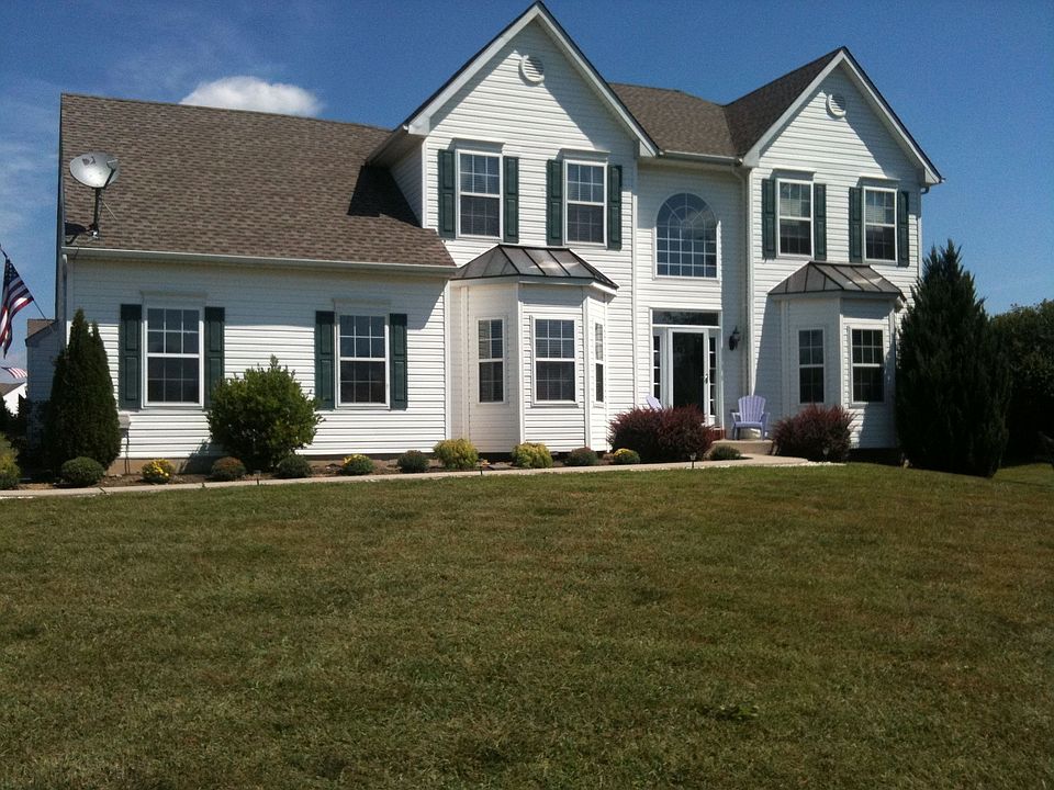 1st image of 788 Slate Hill Dr