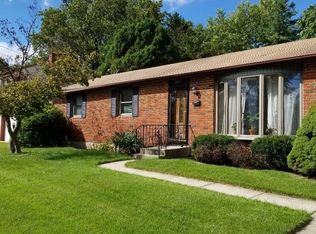 241 Ireland Ter, Williamstown, NJ 08094