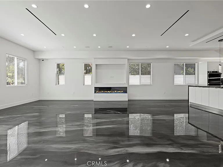 15209 Cohasset — Photo 11