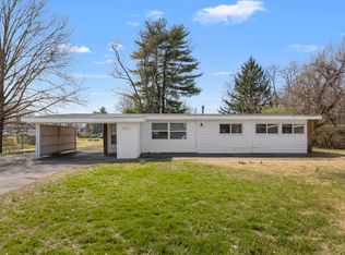 8300 Hatina Dr, Saint Louis, MO 63134