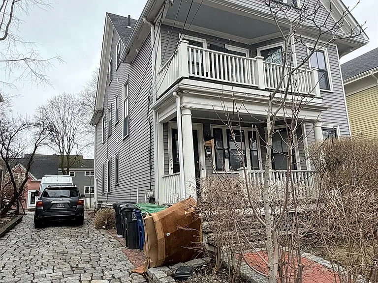 16 Linden Ave #7 — Photo 8