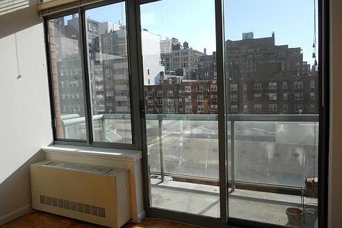 2nd image of 22-26 W 15th St