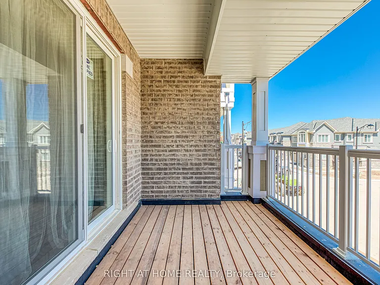 1805 Thames Cir — Photo 17