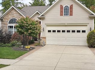 5051 Autumnwood Ln, Brunswick, OH 44212