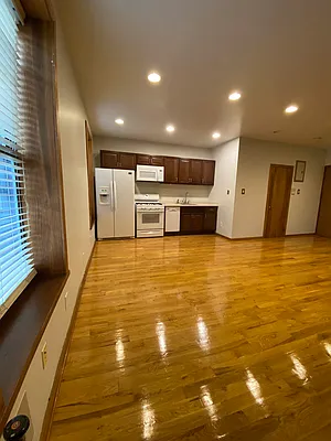 Rented by Level Group | media 13