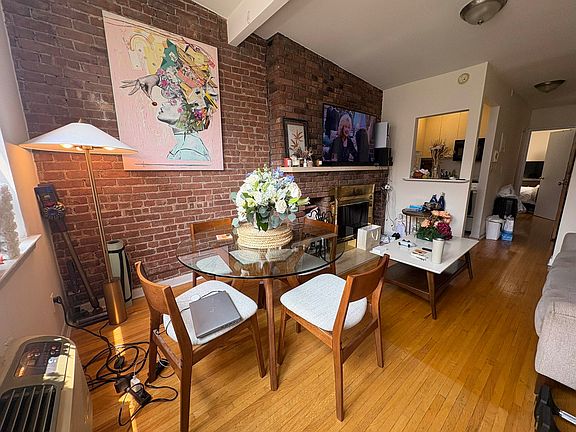 3rd image of 343 W 14th St APT 5fw