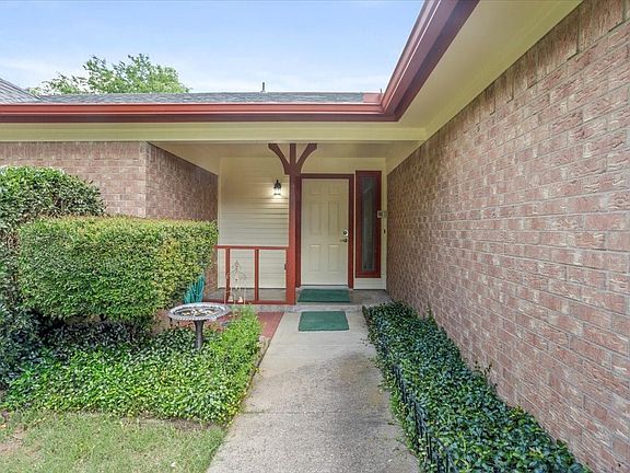 2nd image of 5023 Windy Meadow Dr