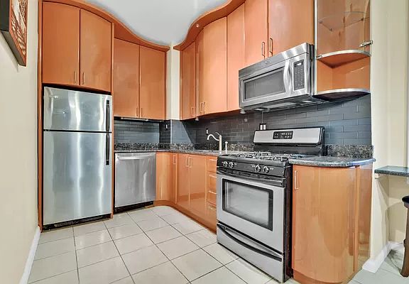 3rd image of 83-19 116th St #2G