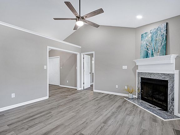 4th image of 1443 Smokey Mountain Dr