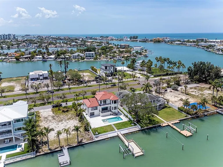 4 Paradise Ln — Photo 66