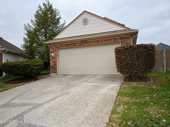 4th image of 3200 Brightside Ct